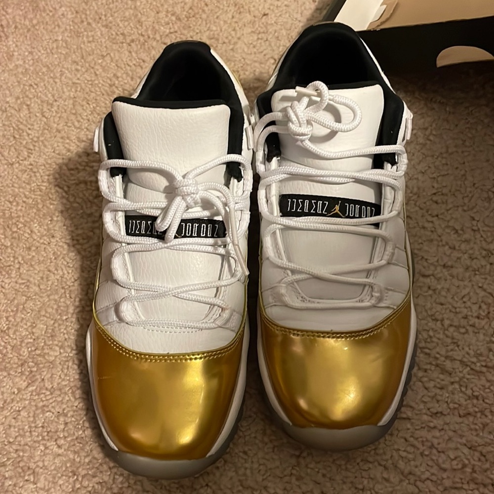 7Y Air Jordan 11 Retro Low